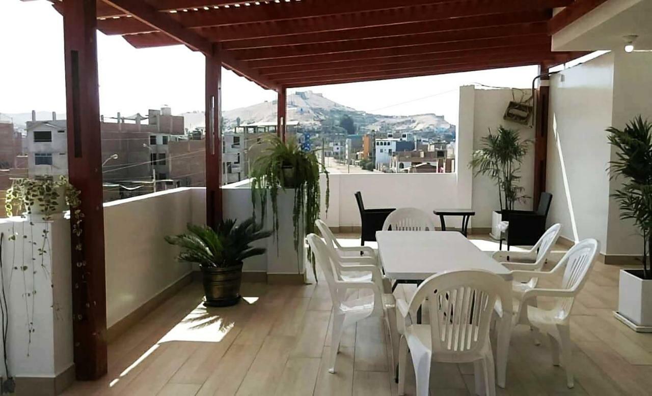 Hospedaje Luna Llena سان فيسينتي دي كانيتي المظهر الخارجي الصورة
